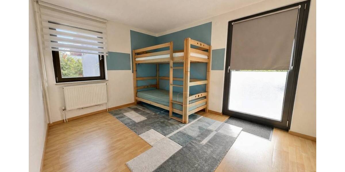 Doppelhaushälfte Butzbach - 7 Zimmer, 149 m&sup2;, 429.000&euro; | Angebot:26433959