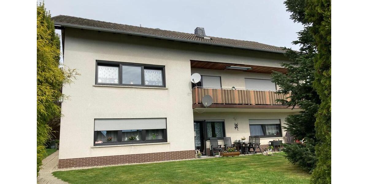 Dachgeschoßwohnung Reiskirchen - 3 Zimmer, 82 m&sup2;, 560&euro; | Angebot:25804446