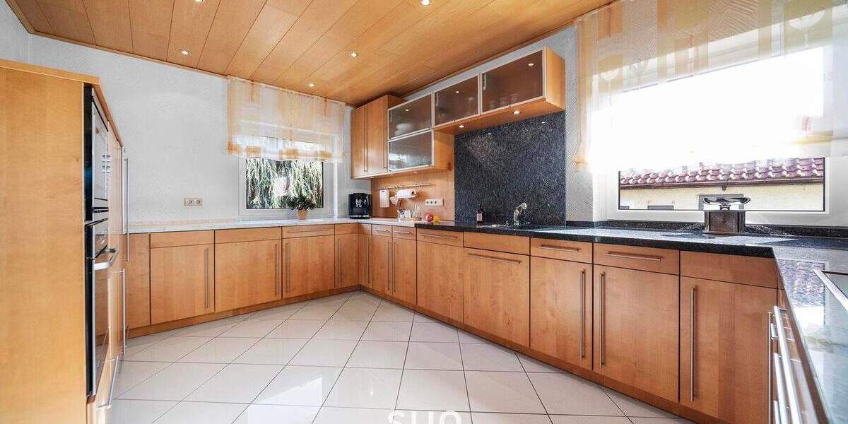 Bungalow Butzbach Münster - 4 Zimmer, 175 m&sup2;, 575.000&euro; | Angebot:25690819