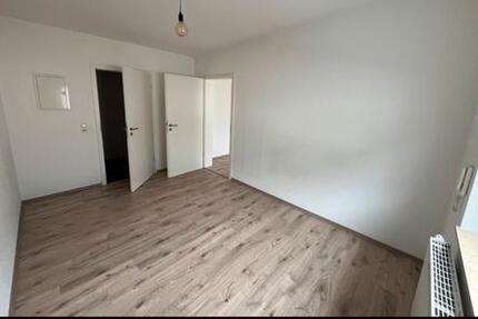 Wohnung Gießen Wieseck - 1 Zimmer, 25 m&sup2;, 660&euro; | Angebot:26279494