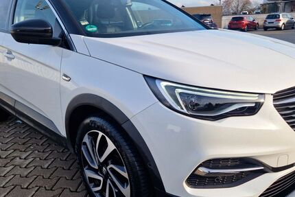 Opel Grandland (X) 142.440 km 8.600 &euro; Linden / Hessen 35440