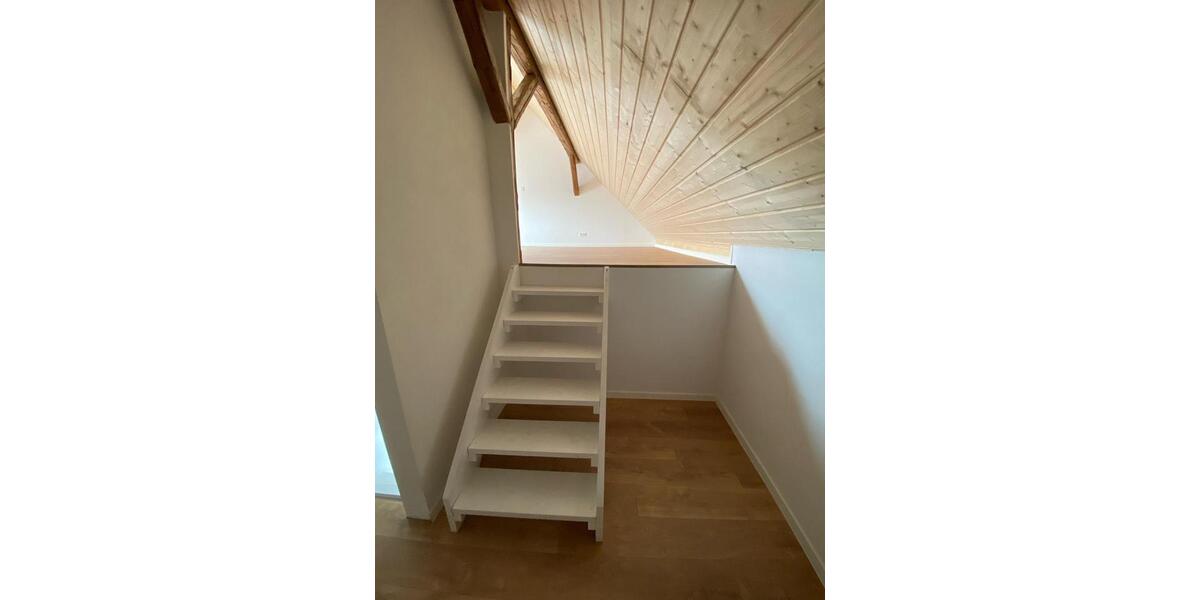 Etagenwohnung Greifenstein - 4 Zimmer, 113 m&sup2;, 980&euro; | Angebot:25959575