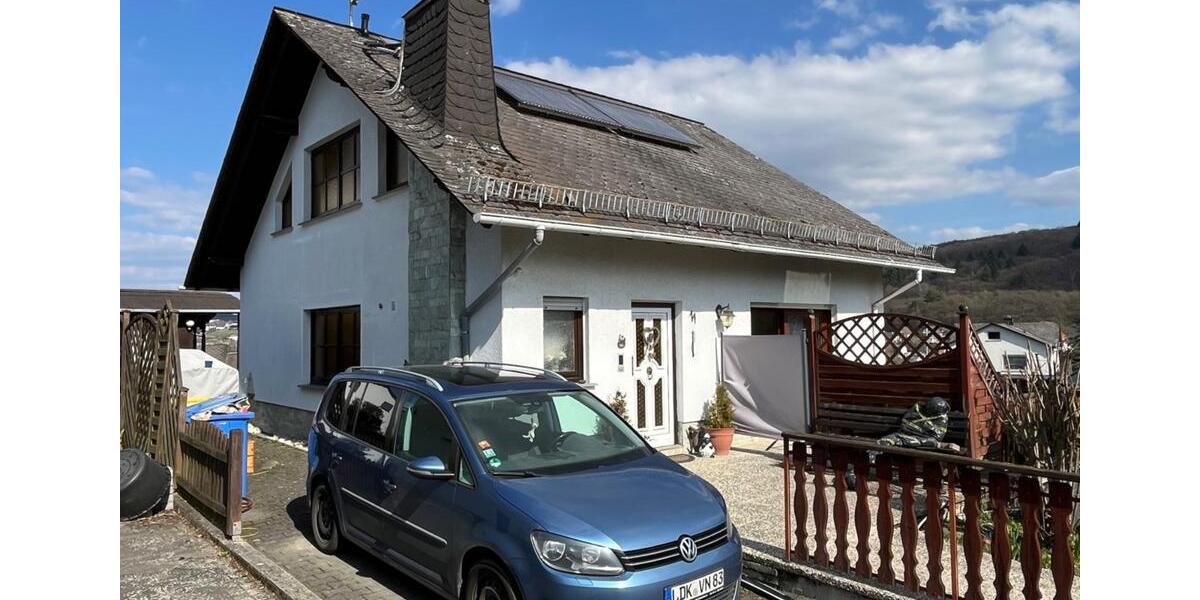 Einfamilienhaus Sinn - 5.5 Zimmer, 166 m&sup2;, 299.000&euro; | Angebot:25918560