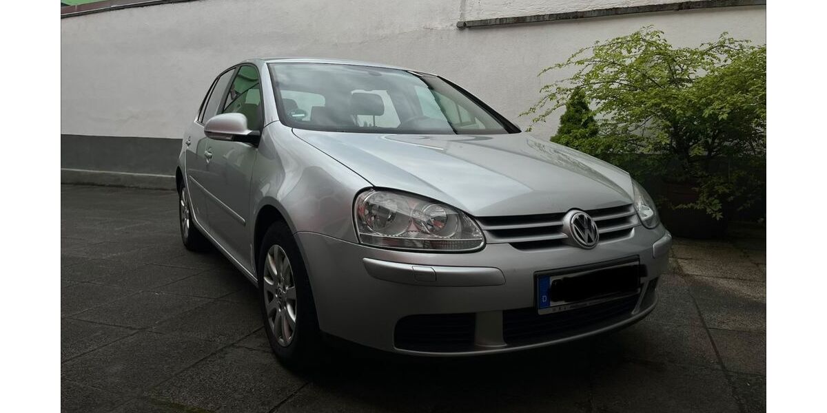 VW Golf 202.168 km 2.600 &euro; Pohlheim 35415
